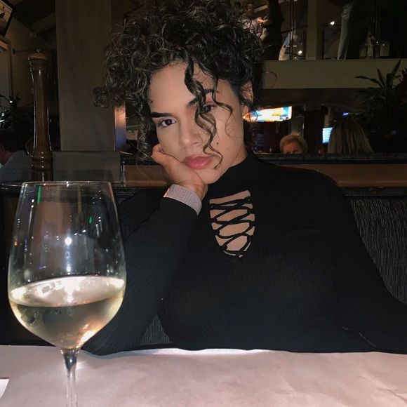 Meet your Posher, Marilyn - Picture 1 of 1